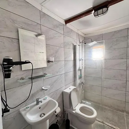 Petrinos Butik Bed & Breakfast
