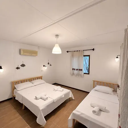 Petrinos Butik Bed & Breakfast Datça